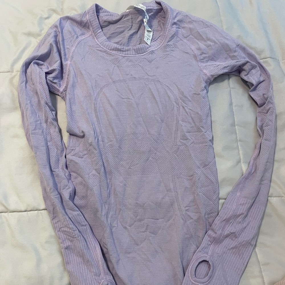 Lululemon long sleeve shirt